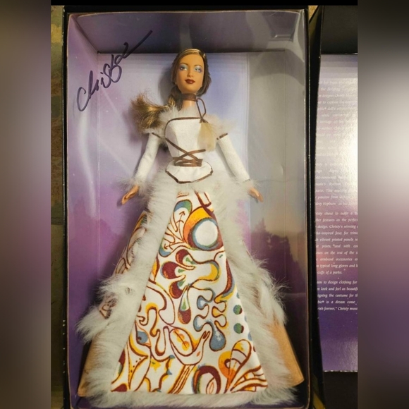 Rare Signed Inuit Legend Barbie - Picture 5 of 7